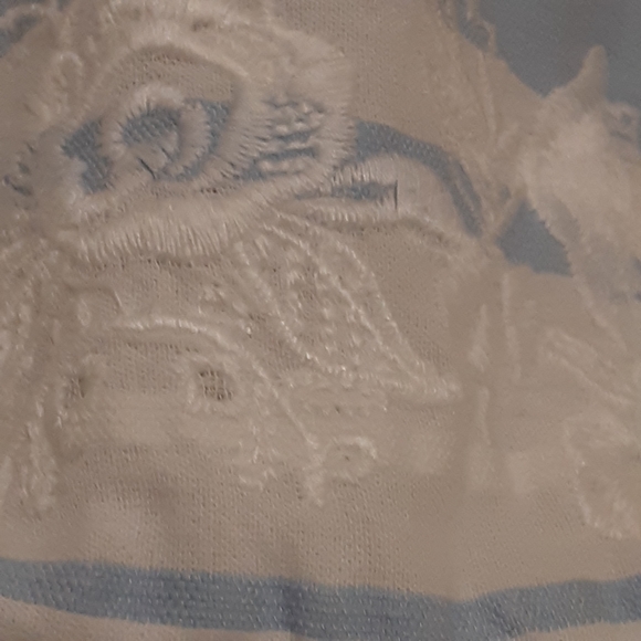 TOMMY BAHAMA 6 - 9 most Blue and White Lace & Embroidered Dresd - Picture 7 of 11
